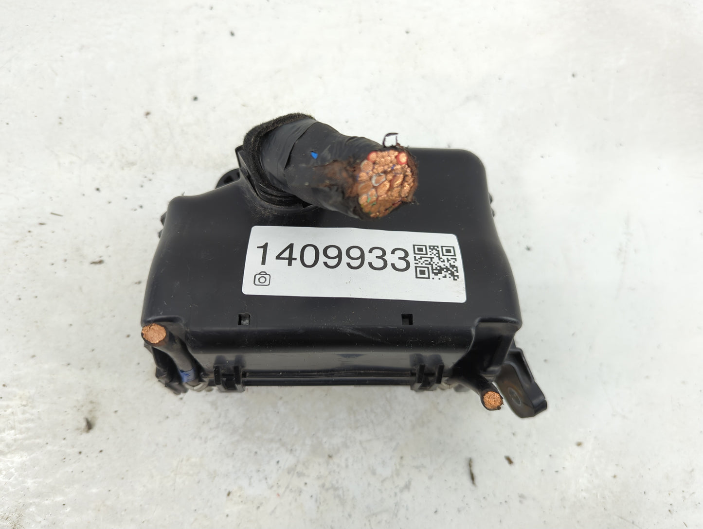 2015-2017 Hyundai Accent Fusebox Fuse Box Panel Relay Module Fits Fits 2015 2016 2017 OEM Used Auto Parts - Oemusedautoparts