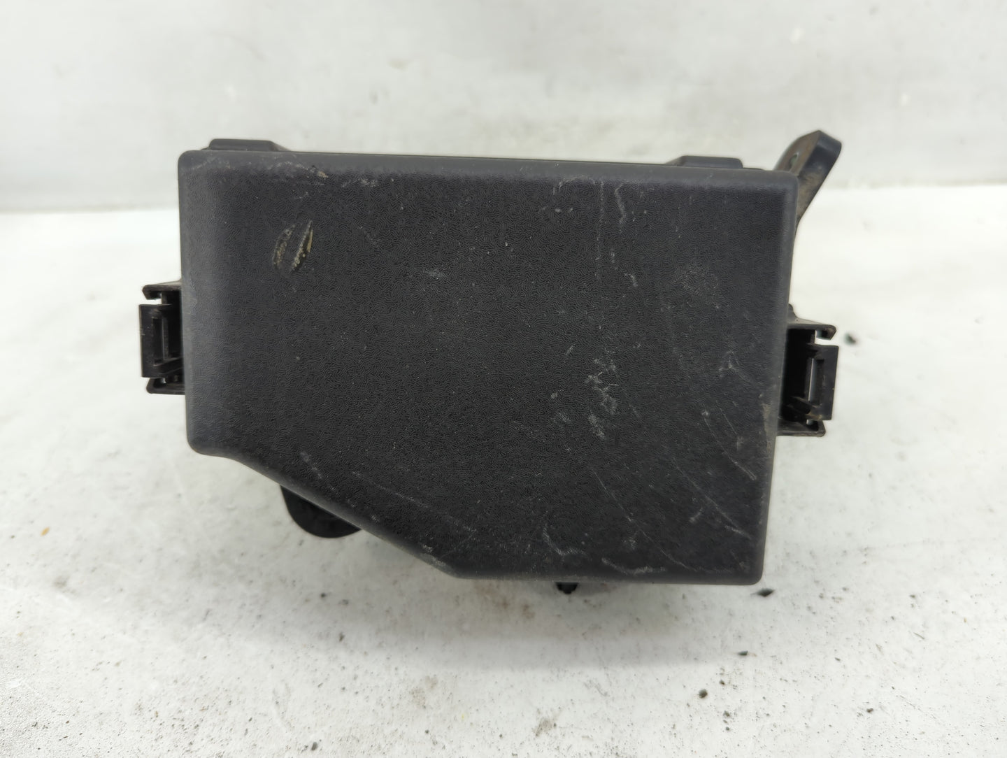 2015-2017 Hyundai Accent Fusebox Fuse Box Panel Relay Module P/N:91420-1R620 Fits Fits 2015 2016 2017 OEM Used Auto Parts - 