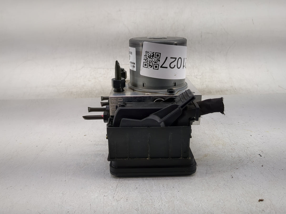 2015-2017 Hyundai Accent Anti-Lock Brake ABS Pump Module Actuator OEM P/N:BE6003Q702 58920-1R460 Fits Fits 2015 2016 2017 OE