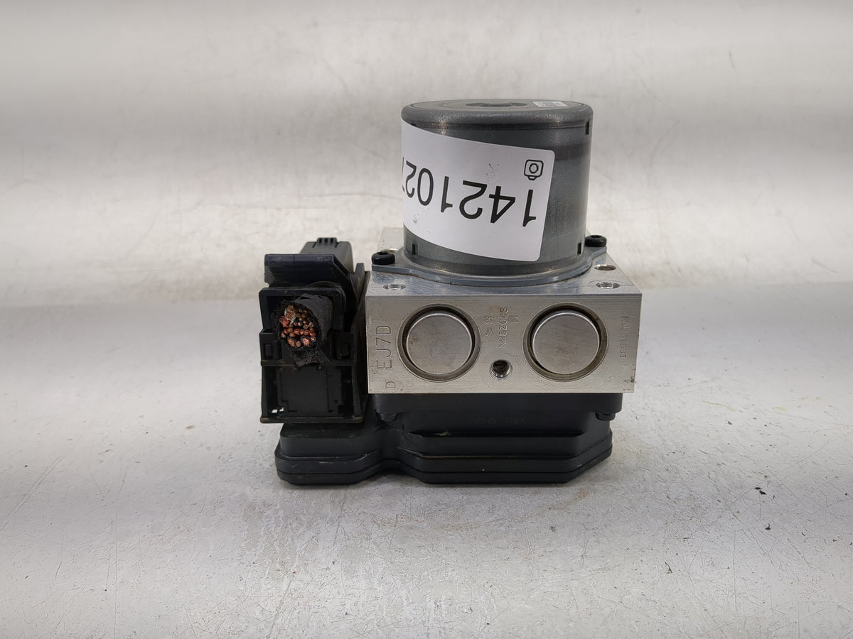 2015-2017 Hyundai Accent Anti-Lock Brake ABS Pump Module Actuator OEM P/N:BE6003Q702 58920-1R460 Fits Fits 2015 2016 2017 OE