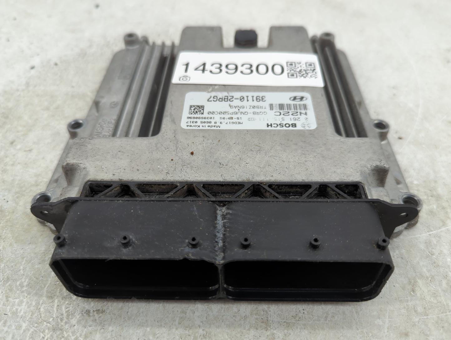 2015-2017 Hyundai Accent PCM Engine Control Computer ECU ECM PCU OEM P/N:39110-2BPG7 0261S15111 Fits Fits 2015 2016 2017 OEM
