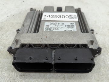 2015-2017 Hyundai Accent PCM Engine Control Computer ECU ECM PCU OEM P/N:39110-2BPG7 0261S15111 Fits Fits 2015 2016 2017 OEM