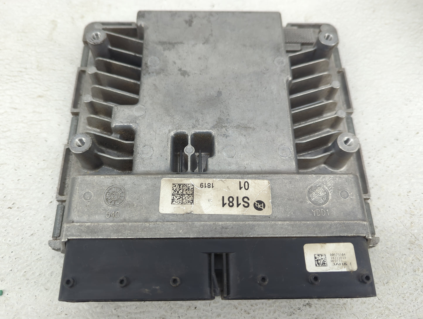 2015-2017 Hyundai Accent PCM Engine Control Computer ECU ECM PCU OEM P/N:39110-2S181 39100-2S181 Fits Fits 2015 2016 2017 OE
