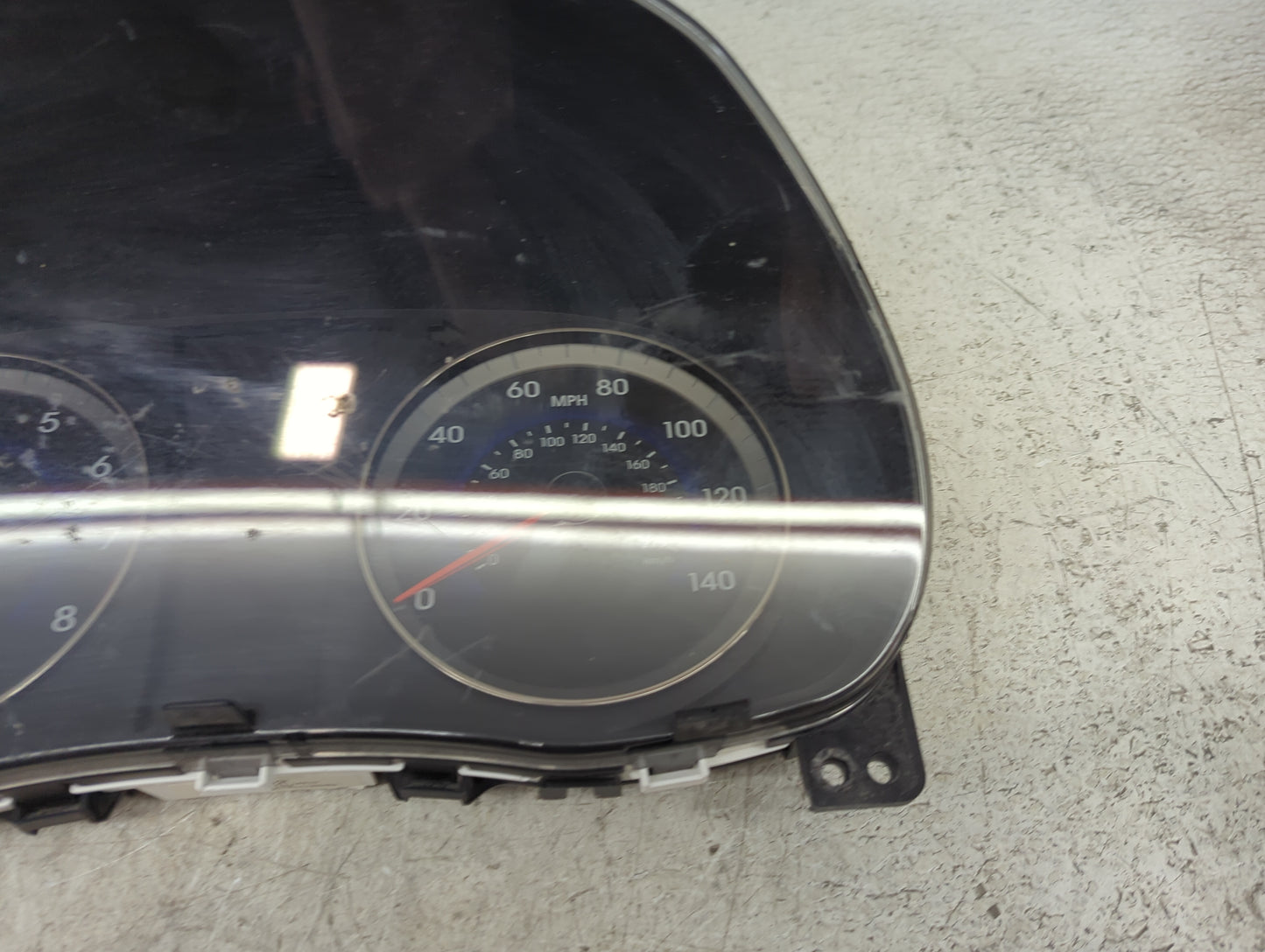 2015-2017 Hyundai Accent Instrument Cluster Speedometer Gauges P/N:94021-1R510 Miles: Fits Fits 2015 2016 2017 OEM Used Auto