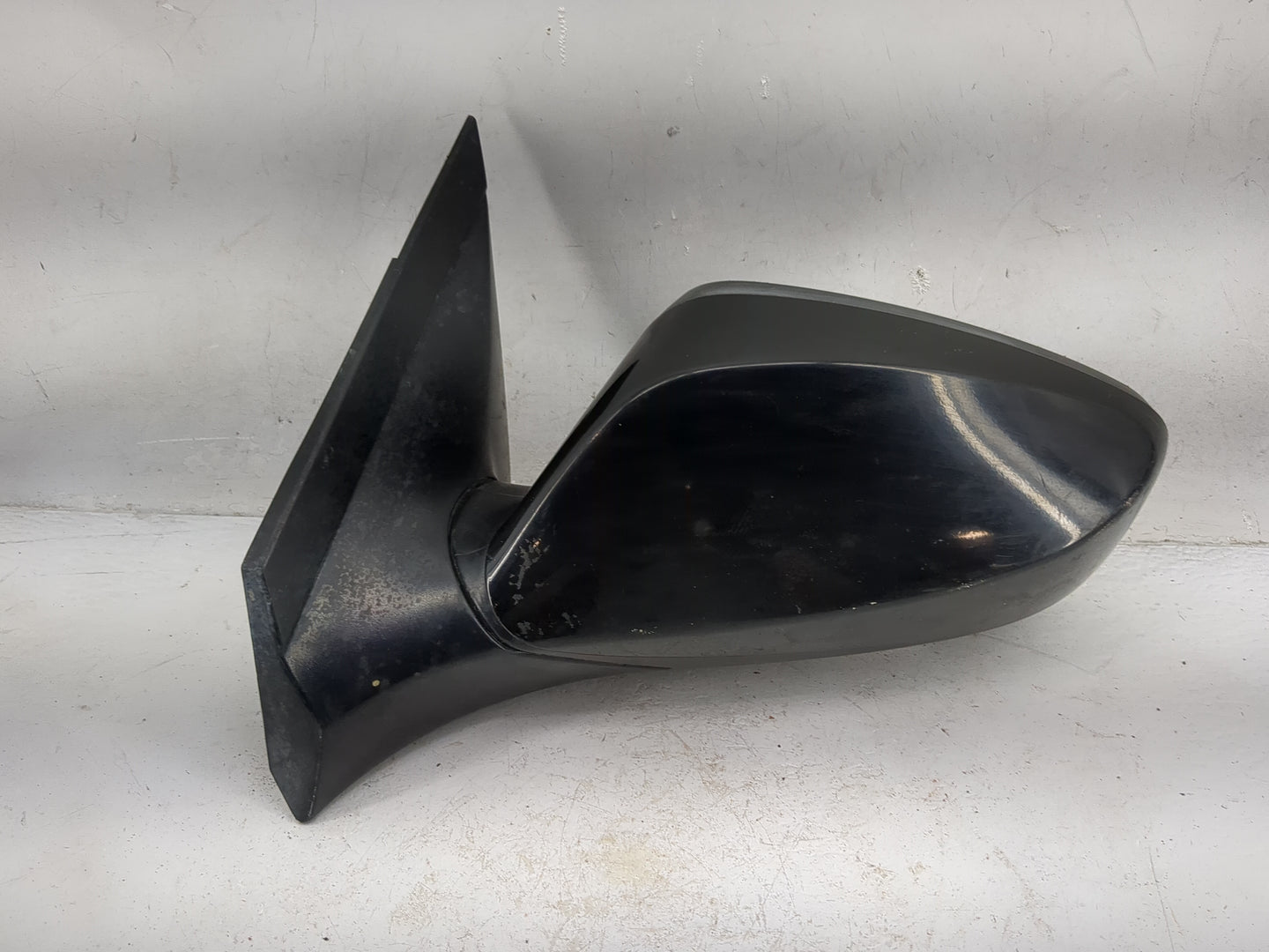 2016 Hyundai Accent Driver Side View Mirror - Left Door Mirror OEM Used - Oemusedautoparts1.com