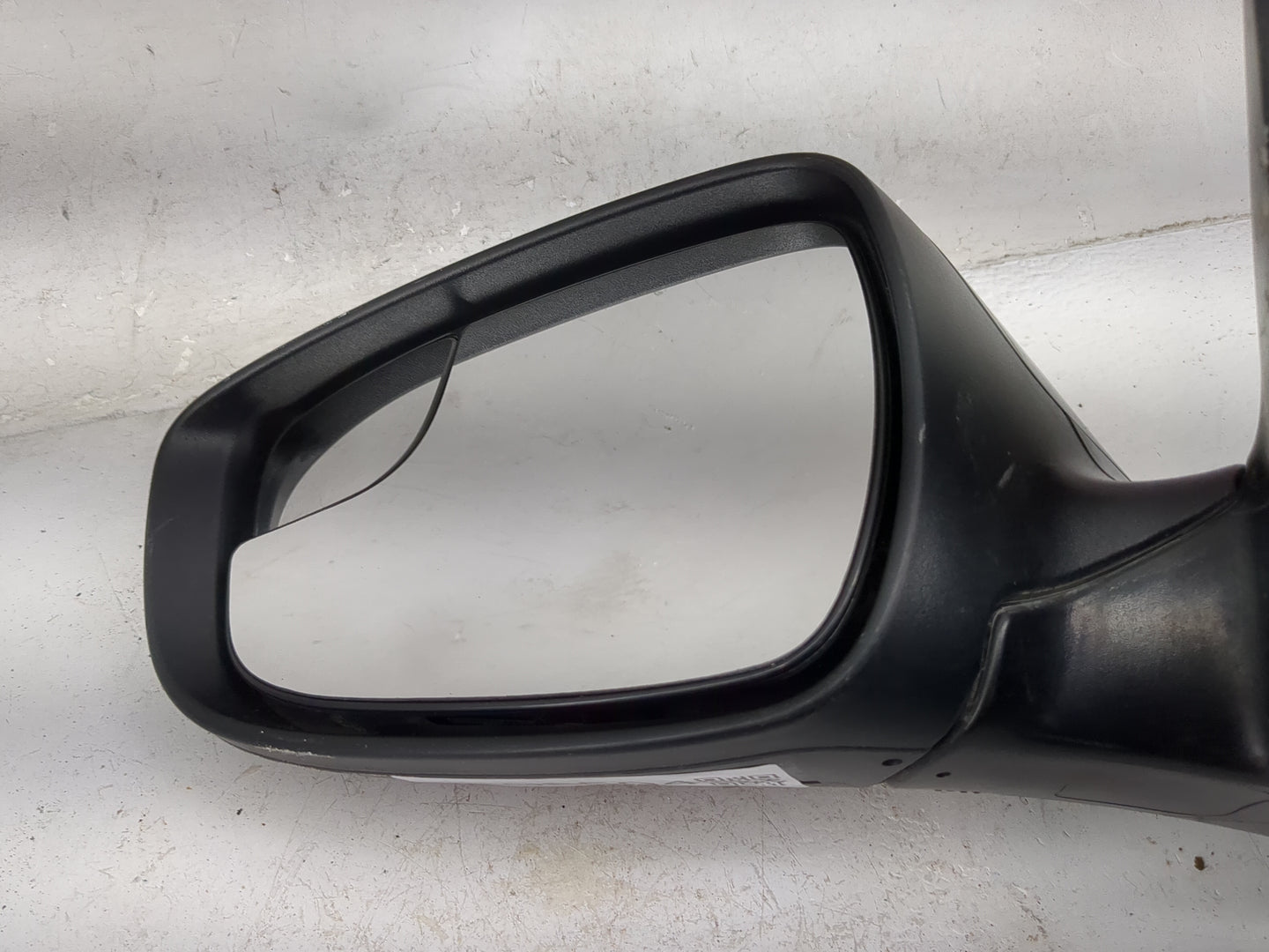 2016 Hyundai Accent Driver Side View Mirror - Left Door Mirror OEM Used - Oemusedautoparts1.com