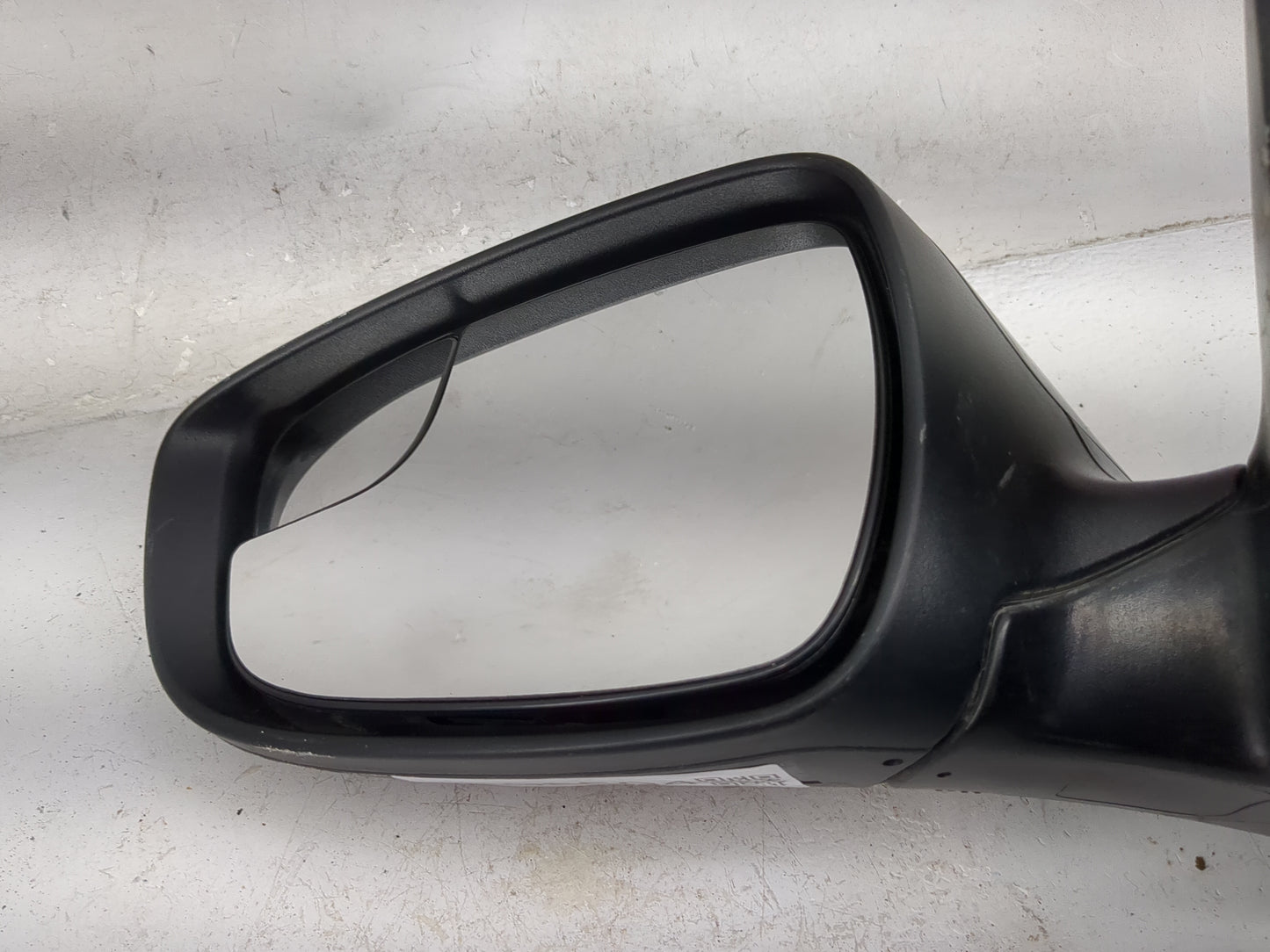 2016 Hyundai Accent Driver Side View Mirror - Left Door Mirror OEM Used - Oemusedautoparts1.com
