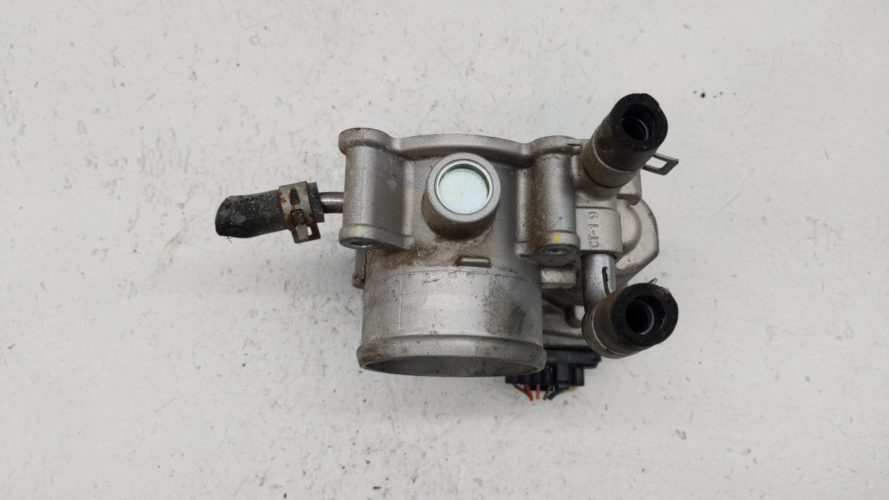 2012-2019 Hyundai Accent Throttle Body P/N:35100-2B300 Fits Fits 2012 2013 2014 2015 2016 2017 2018 2019 OEM Used Auto Parts