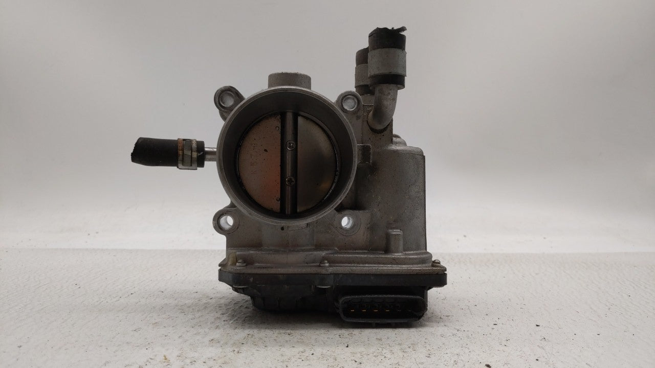 2012-2019 Hyundai Accent Throttle Body P/N:5302-1S02 35100-2B300 Fits Fits 2012 2013 2014 2015 2016 2017 2018 2019 OEM Used 
