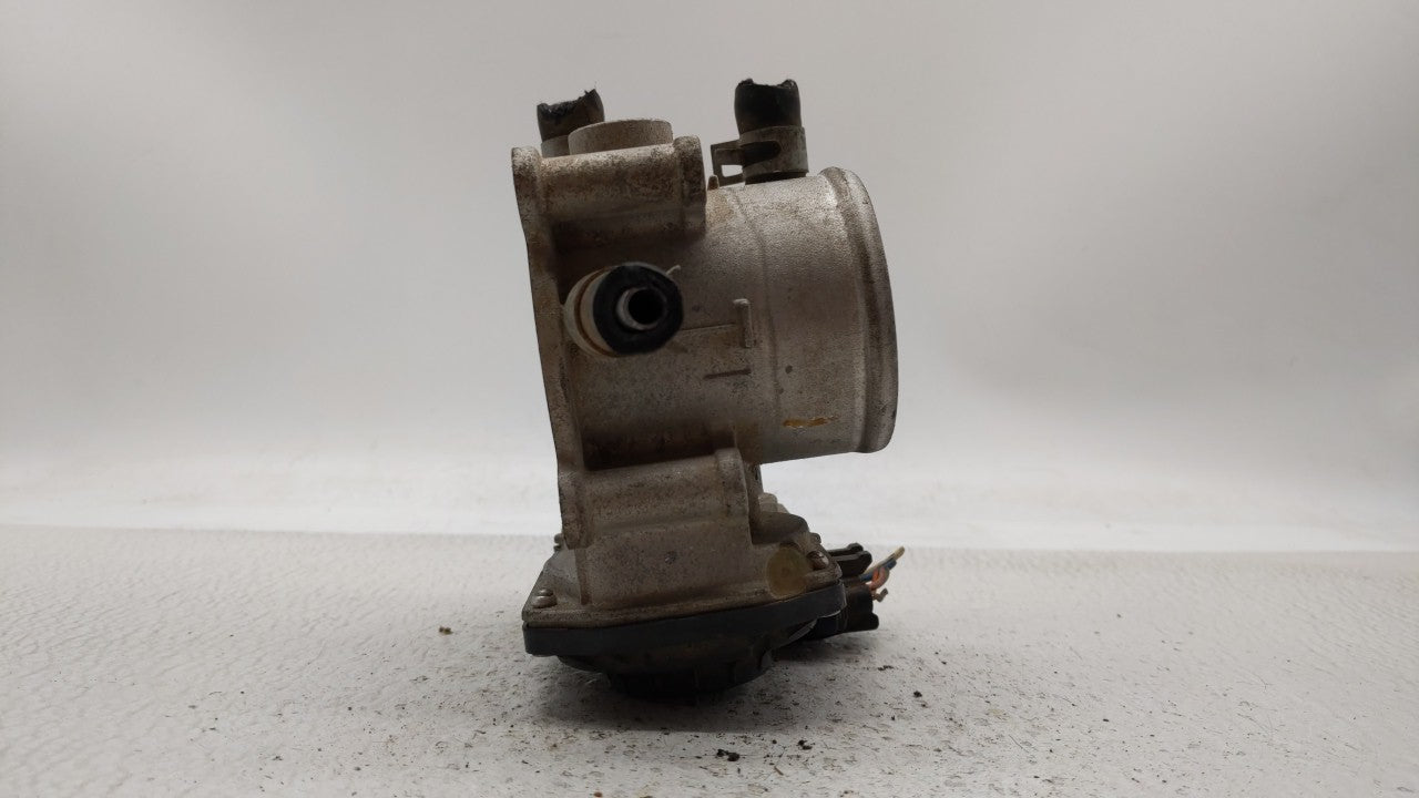 2012-2019 Hyundai Accent Throttle Body P/N:5302-1S02 35100-2B300 Fits Fits 2012 2013 2014 2015 2016 2017 2018 2019 OEM Used 