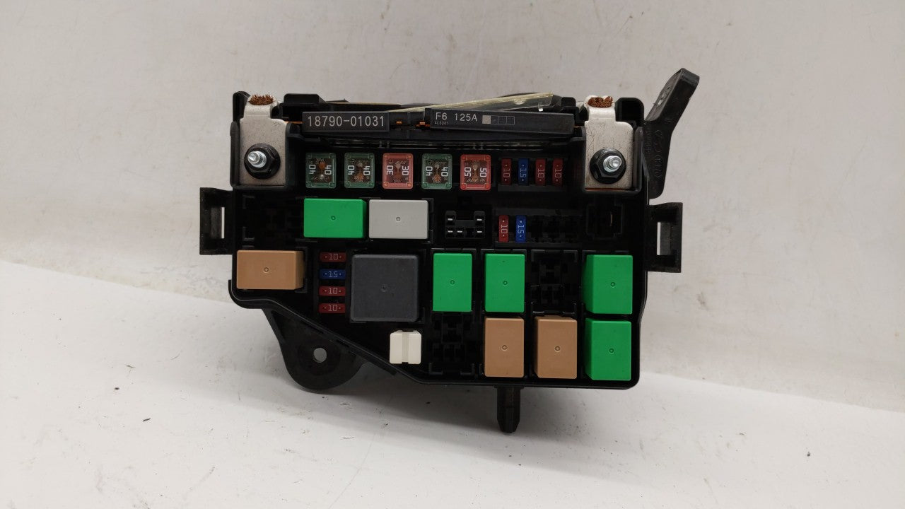 2015-2017 Hyundai Accent Fusebox Fuse Box Panel Relay Module P/N:91420-1R500 914201R520 Fits Fits 2015 2016 2017 OEM Used Au