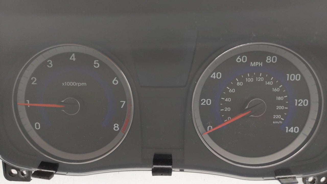 2015-2017 Hyundai Accent Instrument Cluster Speedometer Gauges P/N:94021-1R510 Fits Fits 2015 2016 2017 OEM Used Auto Parts 