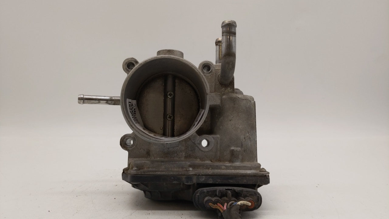 2012-2019 Hyundai Accent Throttle Body P/N:5302-1S02 35100-2B300 Fits Fits 2012 2013 2014 2015 2016 2017 2018 2019 OEM Used 