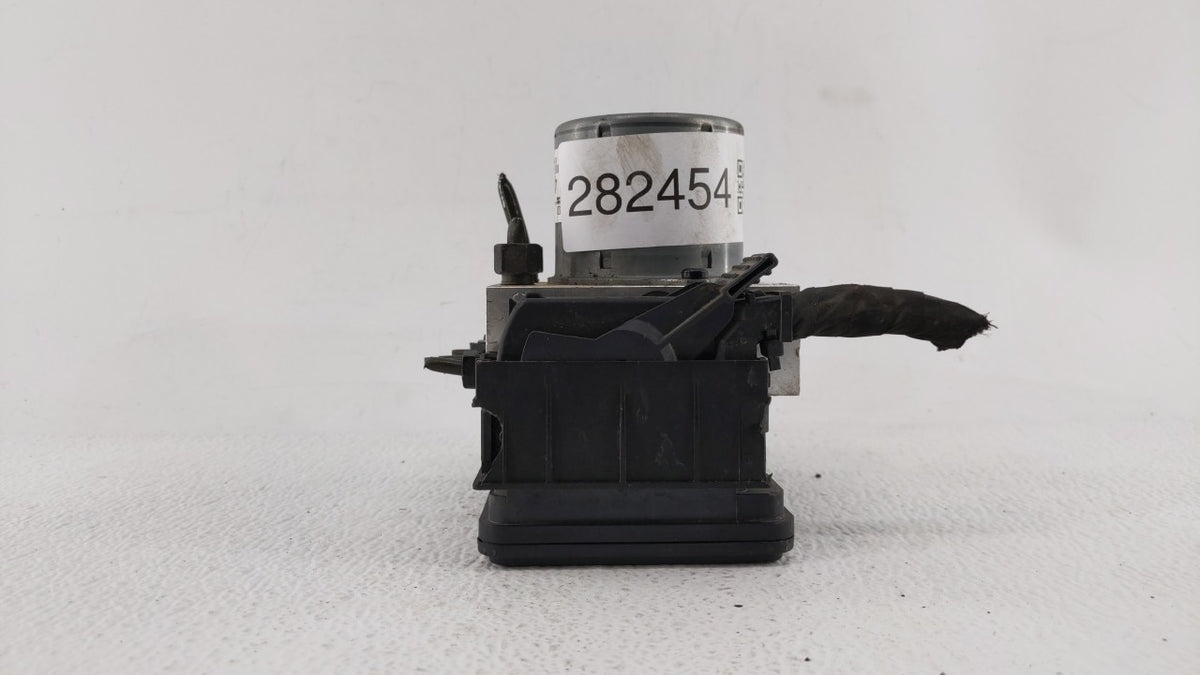 2015-2017 Hyundai Accent Anti-Lock Brake ABS Pump Module Actuator OEM P/N:58920-1R460 Fits Fits 2015 2016 2017 OEM Used Auto