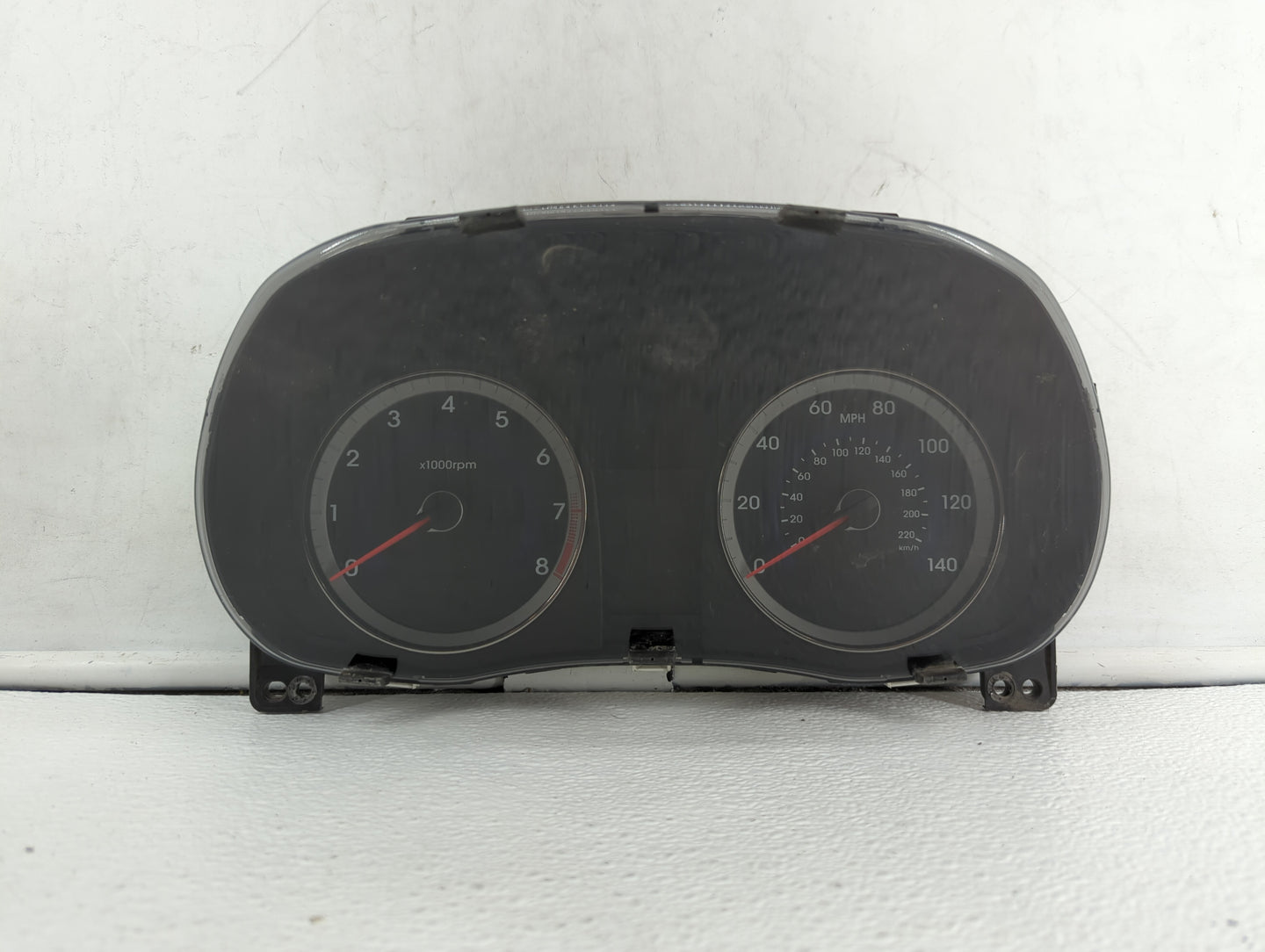2015-2017 Hyundai Accent Instrument Cluster Speedometer Gauges P/N:94021-1R510 Fits Fits 2015 2016 2017 OEM Used Auto Parts 
