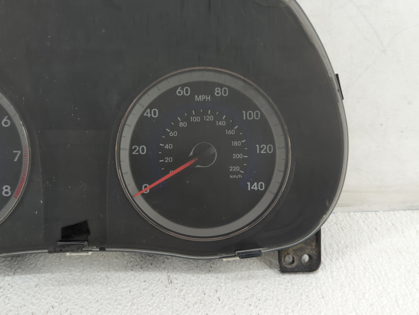 2015-2017 Hyundai Accent Instrument Cluster Speedometer Gauges P/N:94021-1R500 94021-1R510 Fits Fits 2015 2016 2017 OEM Used
