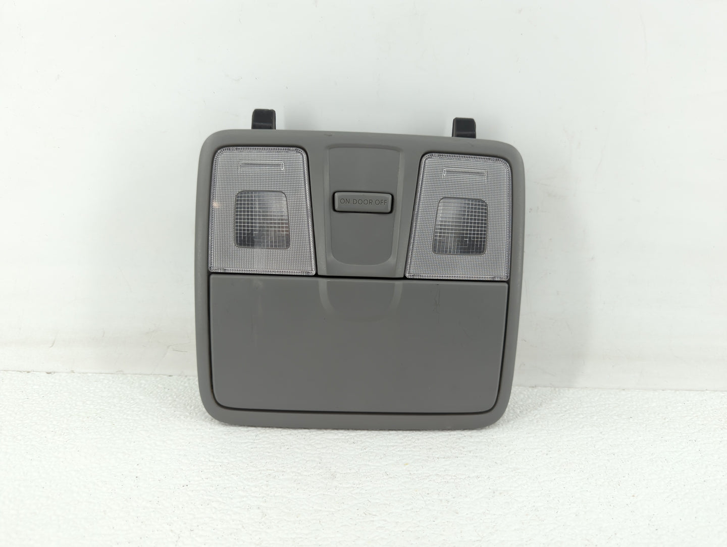 2012-2017 Hyundai Accent Overhead Roof Console 412711 - Oemusedautoparts1.com