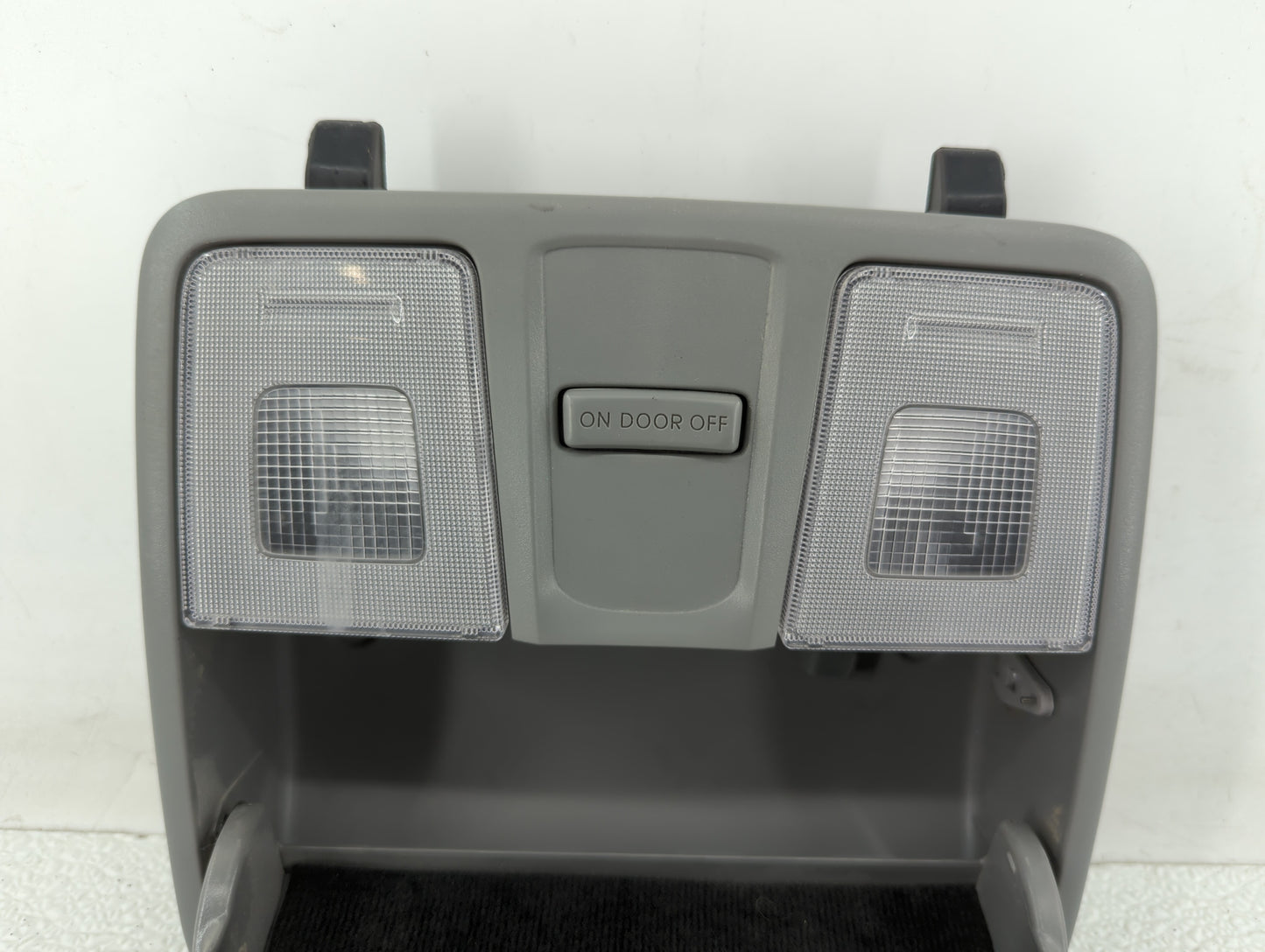 2012-2017 Hyundai Accent Overhead Roof Console 412711 - Oemusedautoparts1.com