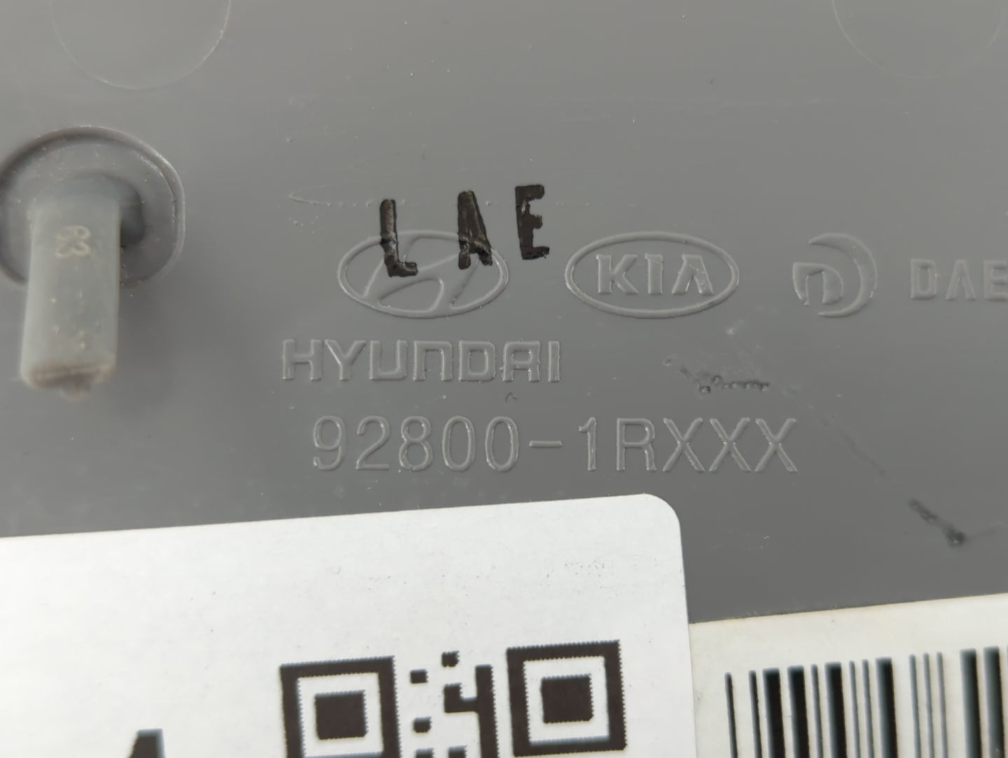 2012-2017 Hyundai Accent Overhead Roof Console 412711 - Oemusedautoparts1.com
