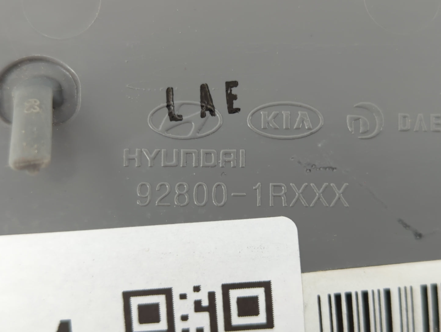 2012-2017 Hyundai Accent Overhead Roof Console 412711 - Oemusedautoparts1.com