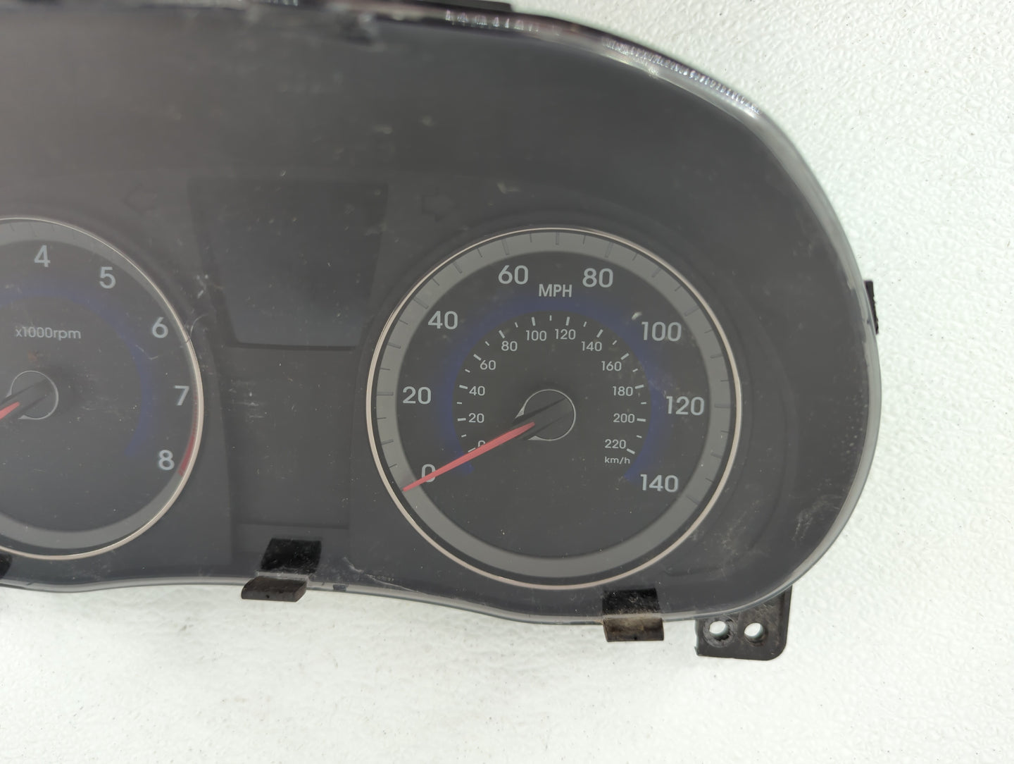 2015-2017 Hyundai Accent Instrument Cluster Speedometer Gauges P/N:94021-1R500 94021-1R510 Fits Fits 2015 2016 2017 OEM Used