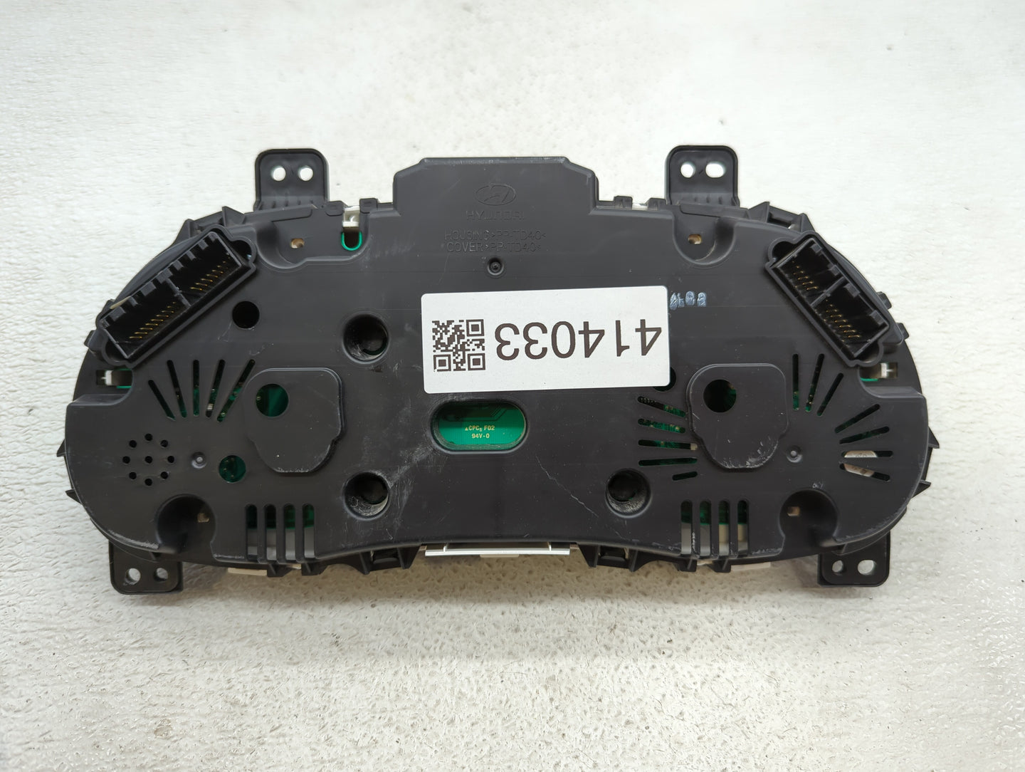 2015-2017 Hyundai Accent Instrument Cluster Speedometer Gauges P/N:94021-1R510 94021-1R500 Fits Fits 2015 2016 2017 OEM Used