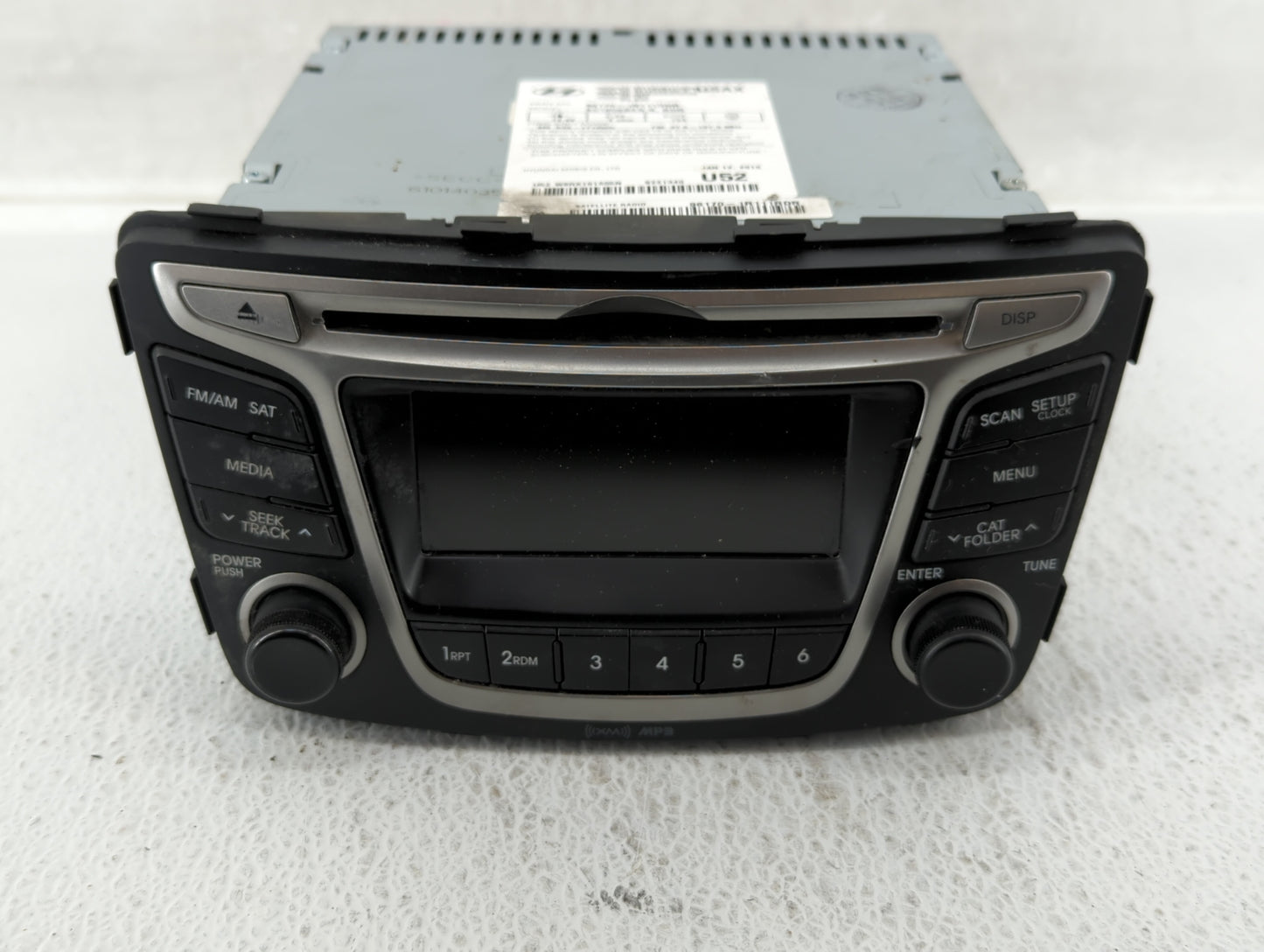 2015-2017 Hyundai Accent Am Fm Cd Player Radio Receiver - Oemusedautoparts1.com