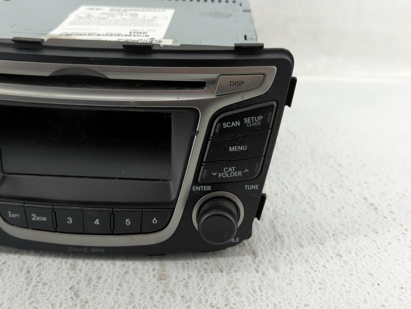 2015-2017 Hyundai Accent Am Fm Cd Player Radio Receiver - Oemusedautoparts1.com
