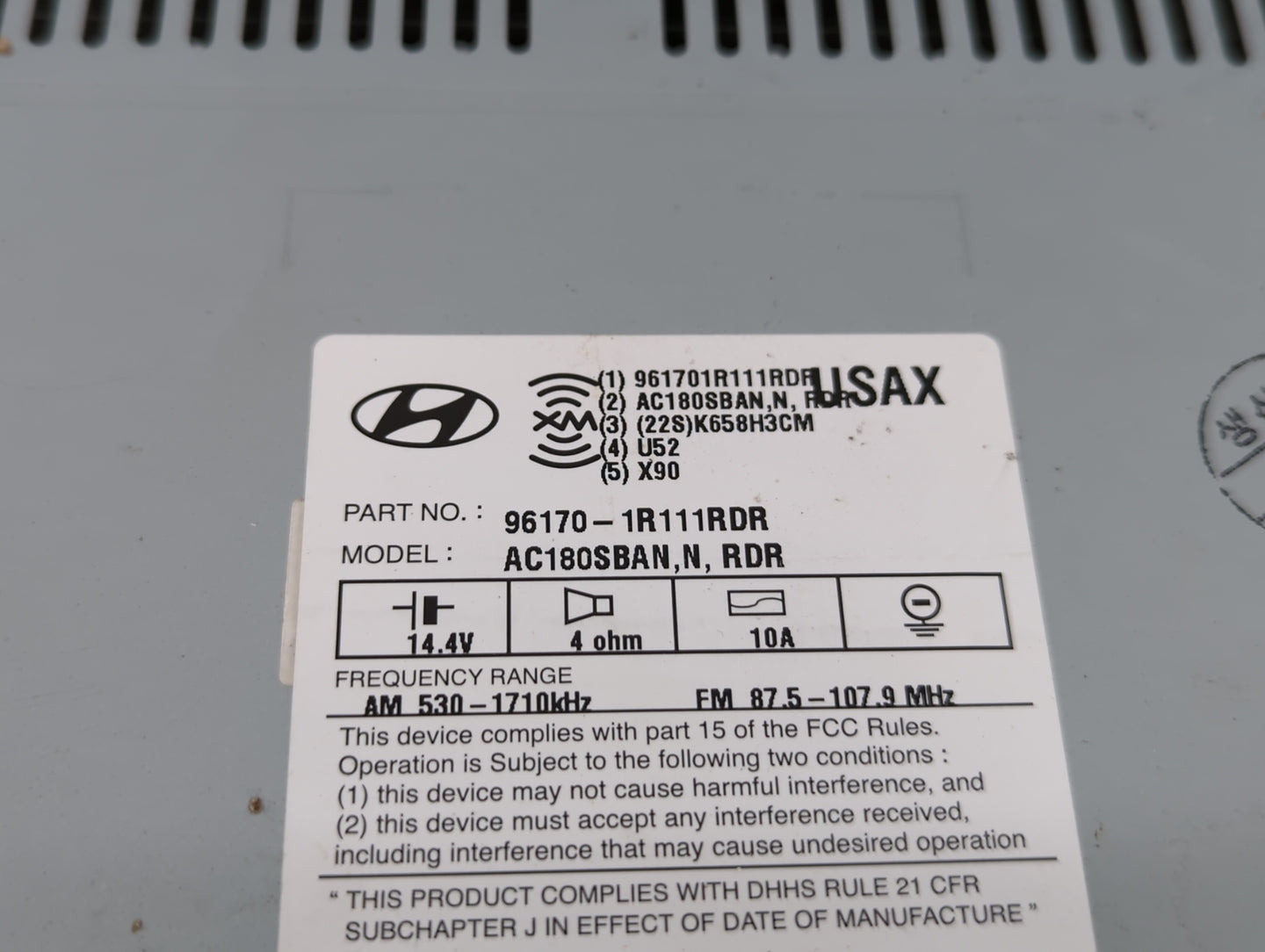 2015-2017 Hyundai Accent Am Fm Cd Player Radio Receiver - Oemusedautoparts1.com