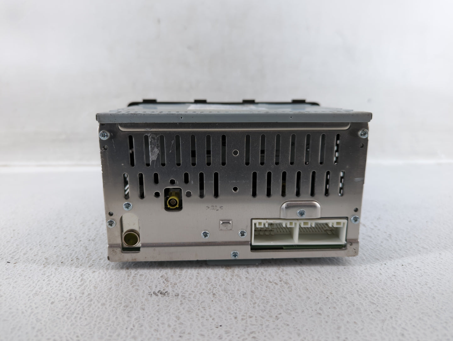 2015-2017 Hyundai Accent Am Fm Cd Player Radio Receiver - Oemusedautoparts1.com
