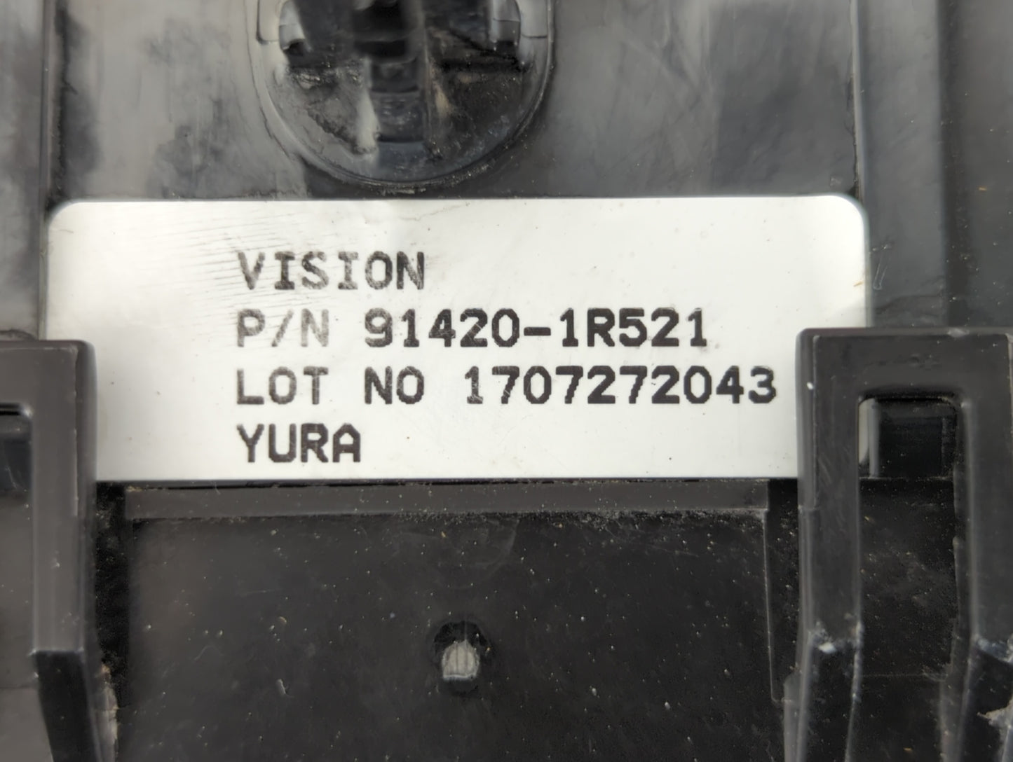 2015-2017 Hyundai Accent Fusebox Fuse Box Panel Relay Module P/N:91420-1R521 91950-1R220 Fits Fits 2015 2016 2017 OEM Used A