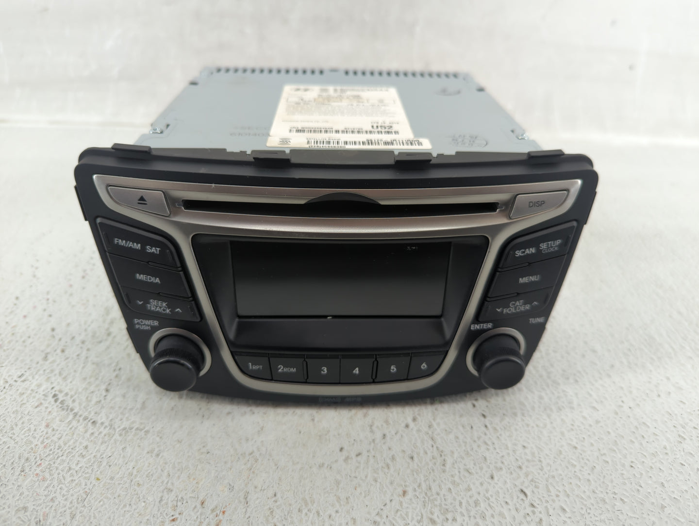 2015-2017 Hyundai Accent Am Fm Cd Player Radio Receiver - Oemusedautoparts1.com