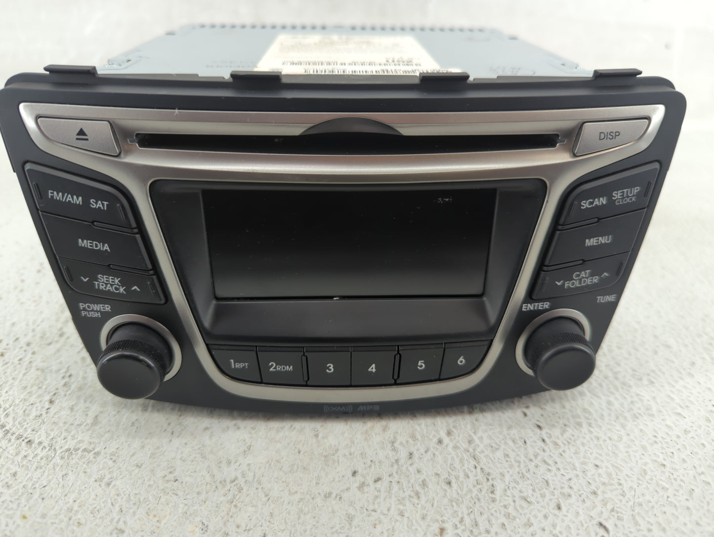 2015-2017 Hyundai Accent Am Fm Cd Player Radio Receiver - Oemusedautoparts1.com