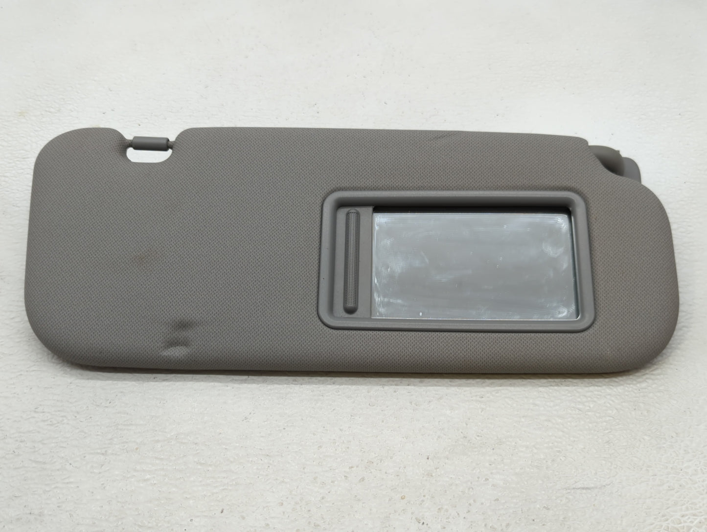 2014-2017 Hyundai Accent Sun Visor Shade Replacement Passenger Right Mirror Fits Fits 2014 2015 2016 2017 OEM Used Auto Part