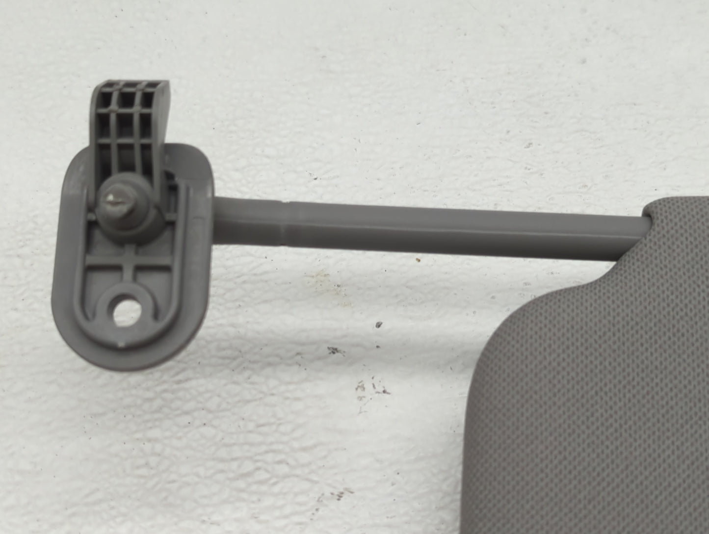 2014-2017 Hyundai Accent Sun Visor Shade Replacement Passenger Right Mirror Fits Fits 2014 2015 2016 2017 OEM Used Auto Part