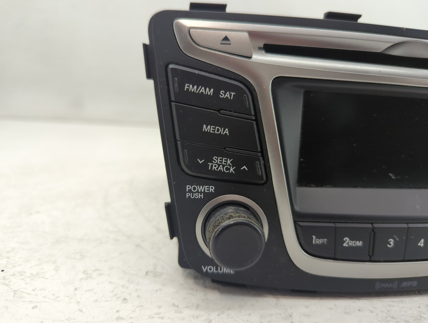 2015-2017 Hyundai Accent Radio AM FM Cd Player Receiver Replacement P/N:96170-1R111RDR Fits Fits 2015 2016 2017 OEM Used Aut