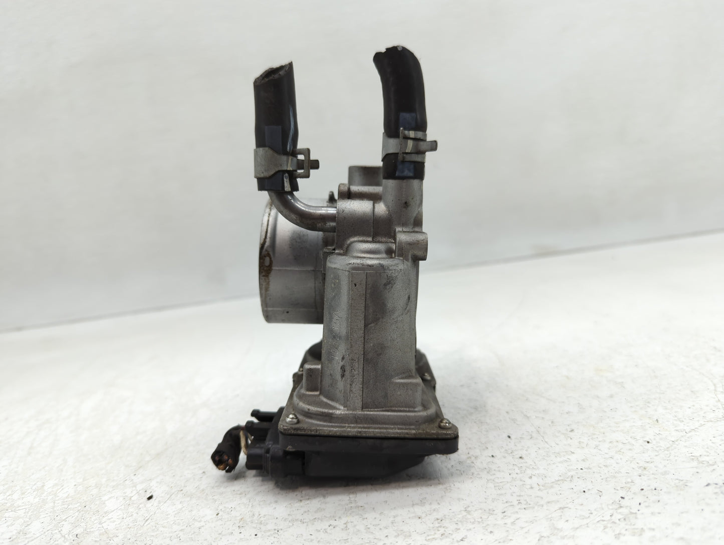 2012-2019 Hyundai Accent Throttle Body P/N:6S02 12S16 35100-20300 Fits Fits 2012 2013 2014 2015 2016 2017 2018 2019 OEM Used