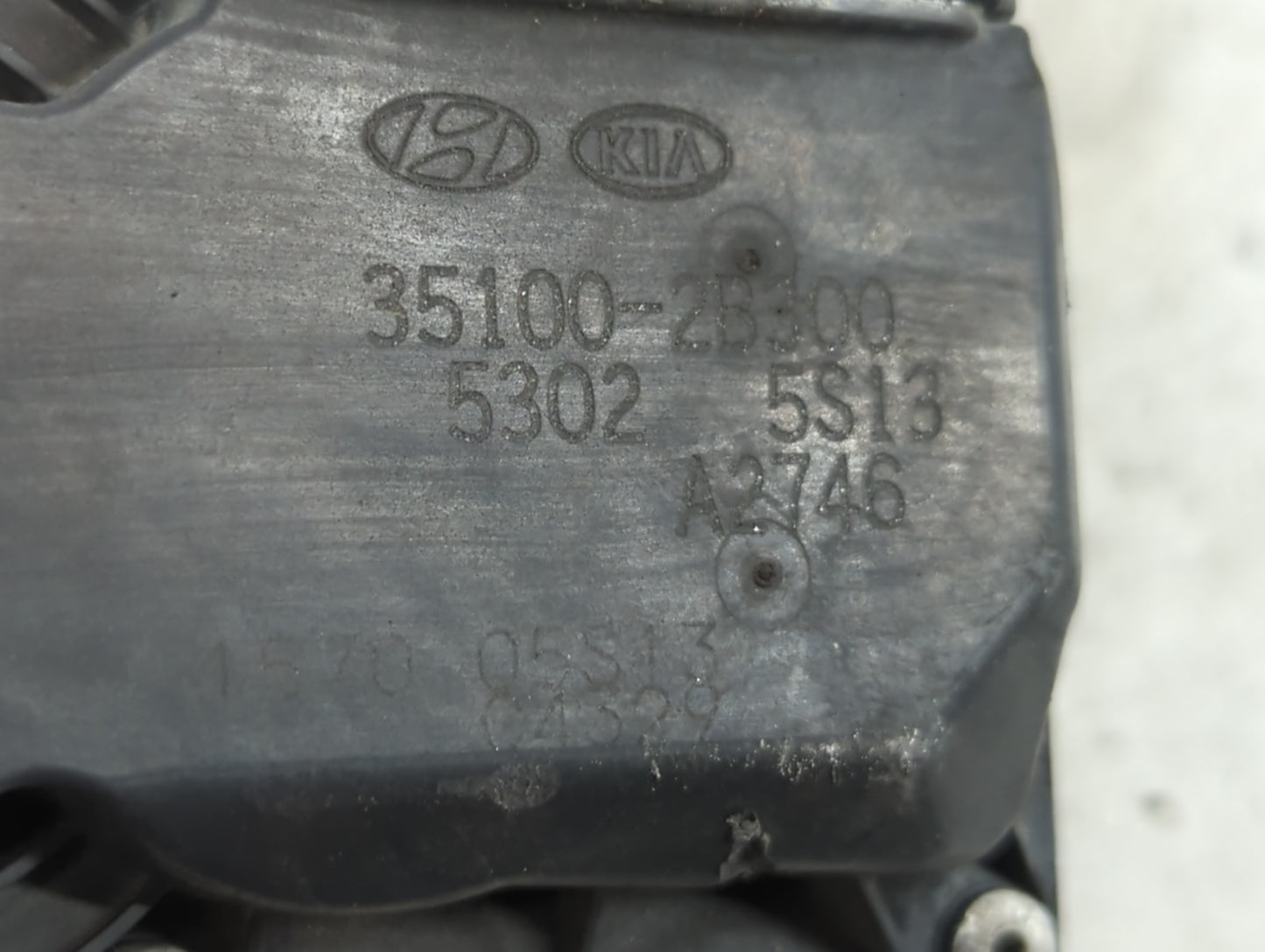 2012-2019 Hyundai Accent Throttle Body P/N:35100-2B300 Fits Fits 2012 2013 2014 2015 2016 2017 2018 2019 OEM Used Auto Parts
