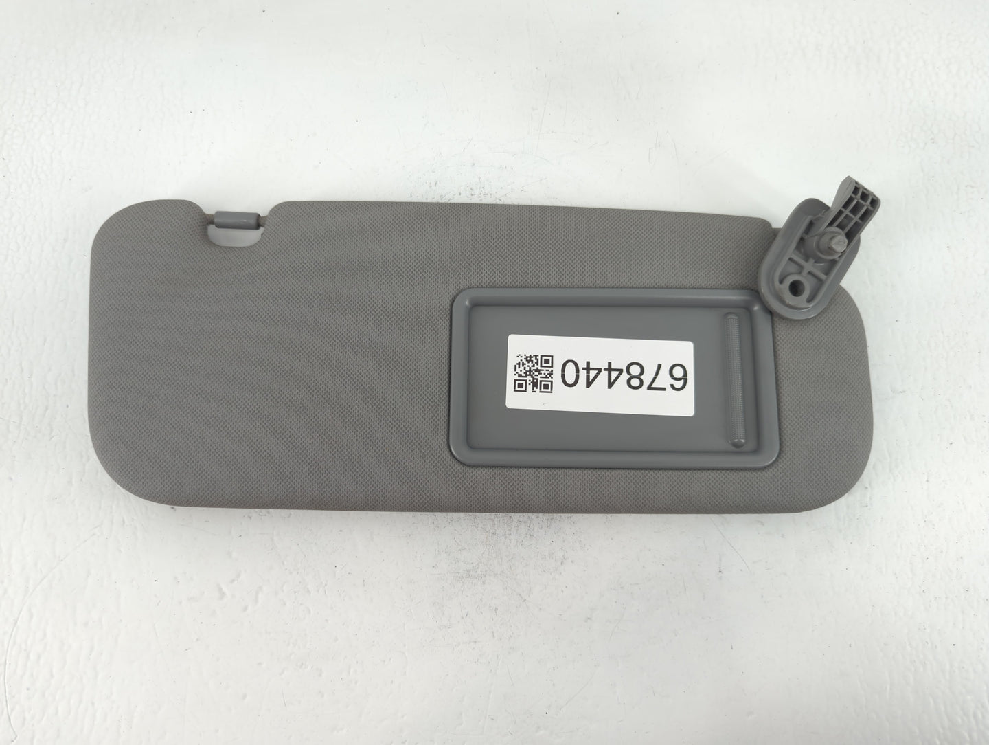 2014-2017 Hyundai Accent Sun Visor Shade Replacement Passenger Right Mirror Fits Fits 2014 2015 2016 2017 OEM Used Auto Part