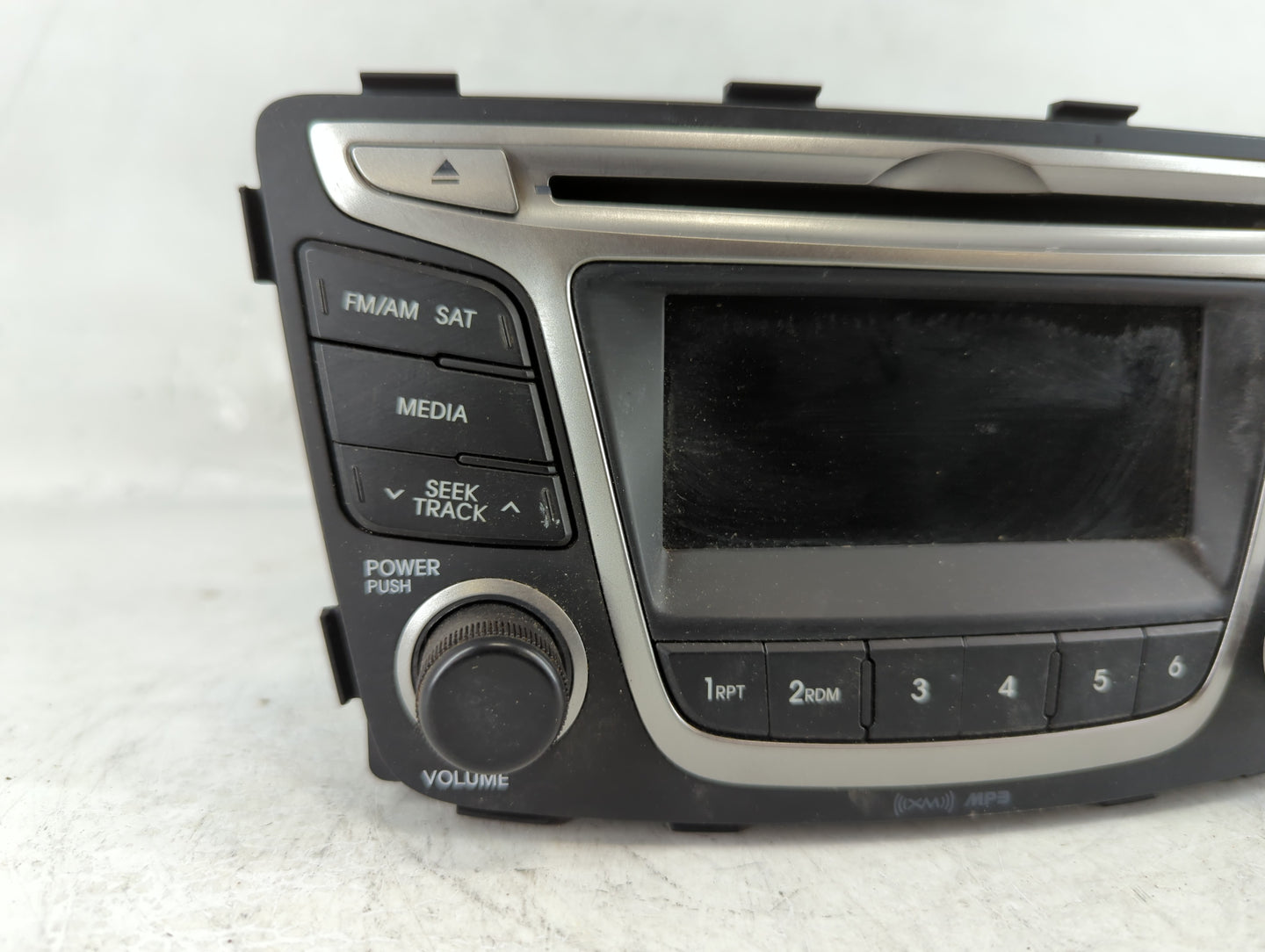 2016 Hyundai Accent Radio AM FM Cd Player Receiver Replacement P/N:96170-1R111RDR Fits OEM Used Auto Parts - Oemusedautopart