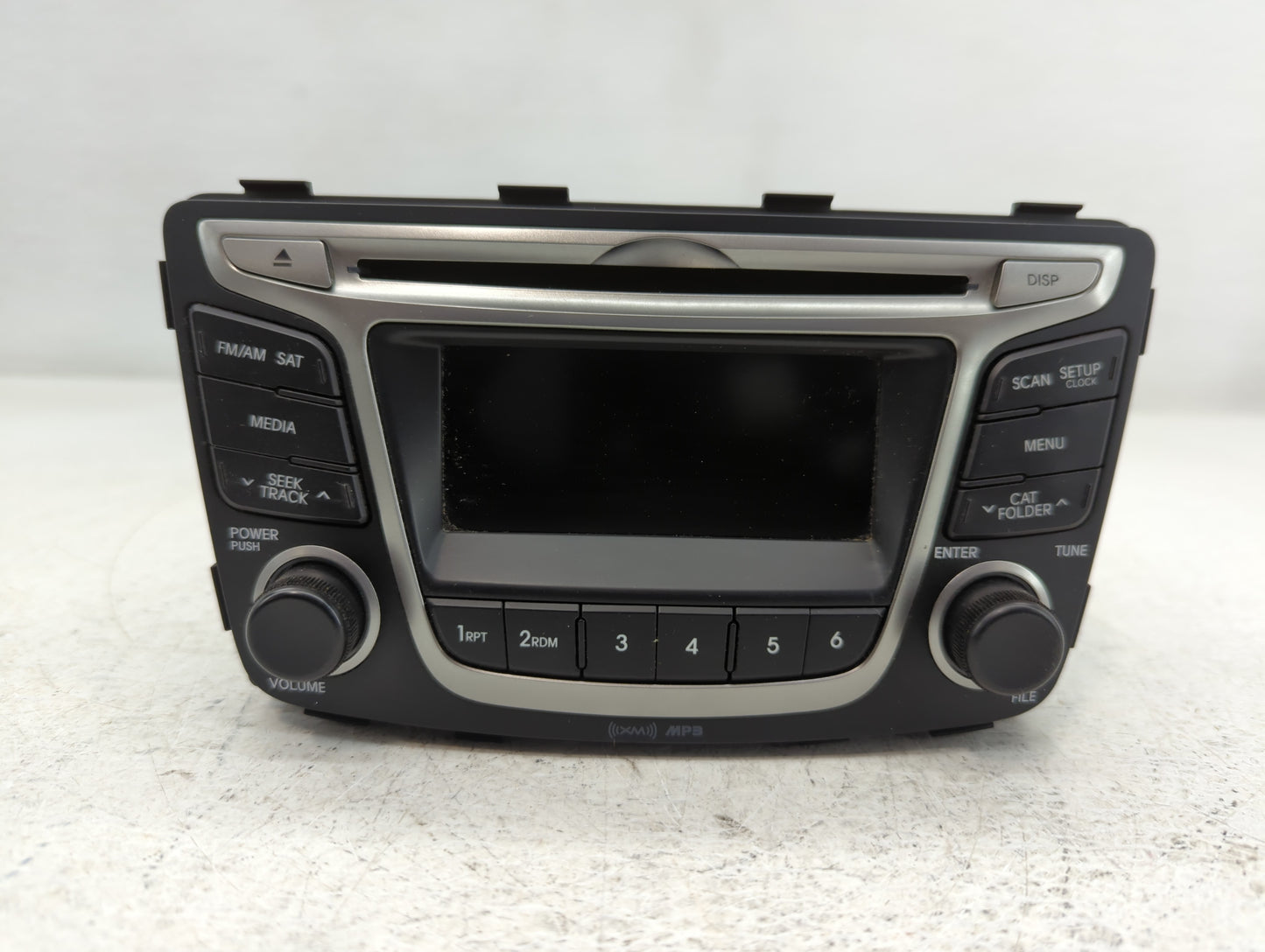 2016 Hyundai Accent Am Fm Cd Player Radio Receiver - Oemusedautoparts1.com