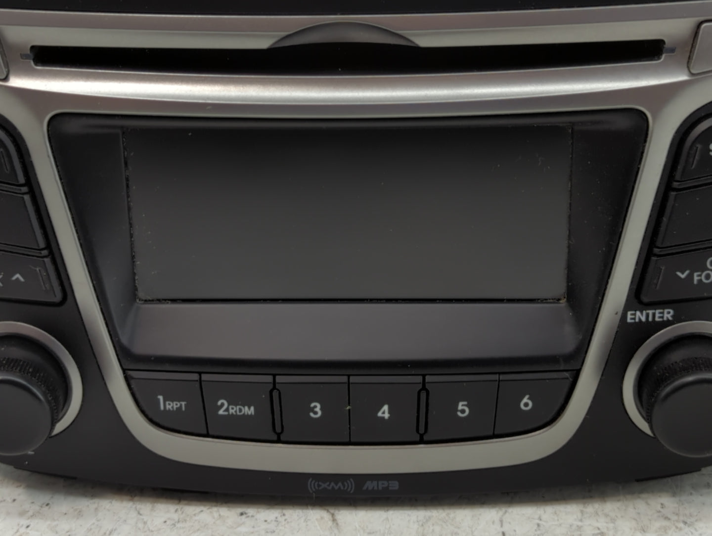 2016 Hyundai Accent Am Fm Cd Player Radio Receiver - Oemusedautoparts1.com