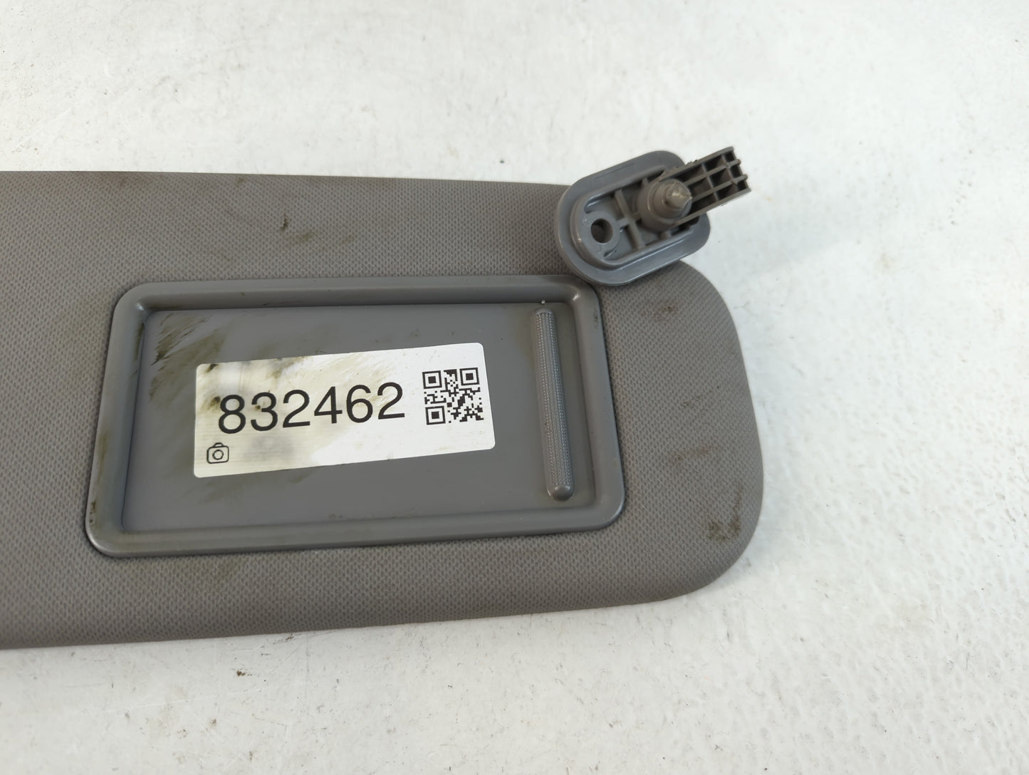 2014-2017 Hyundai Accent Sun Visor Shade Replacement Passenger Right Mirror Fits Fits 2014 2015 2016 2017 OEM Used Auto Part