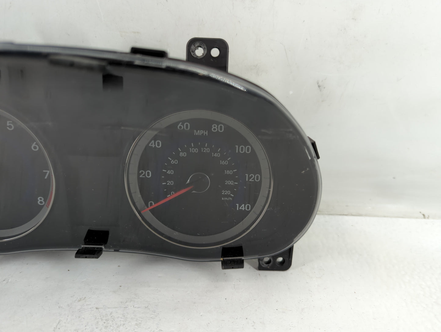 2015-2017 Hyundai Accent Instrument Cluster Speedometer Gauges P/N:94021-1R510 Fits Fits 2015 2016 2017 OEM Used Auto Parts 