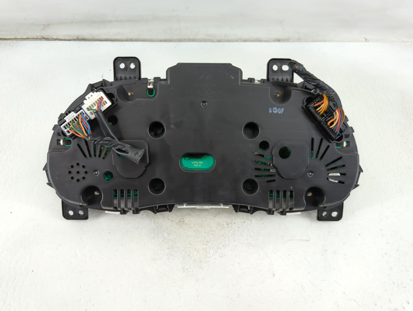 2015-2017 Hyundai Accent Instrument Cluster Speedometer Gauges P/N:94021-1R510 Fits Fits 2015 2016 2017 OEM Used Auto Parts 