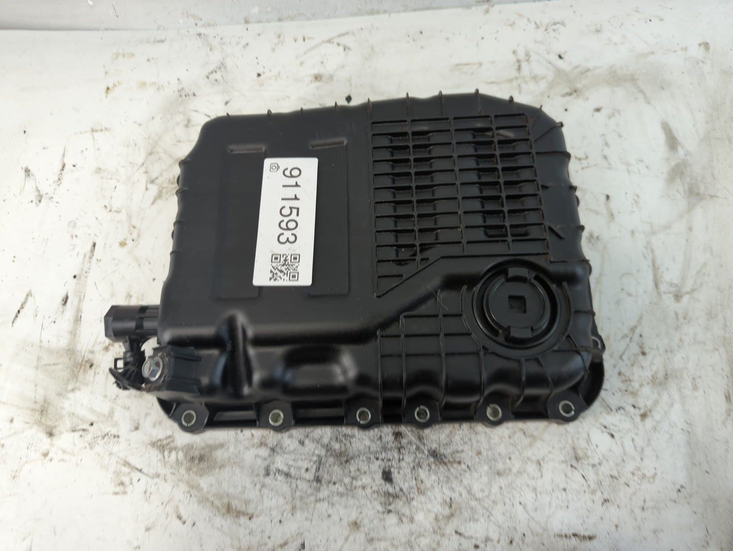 2012-2019 Hyundai Accent Engine Oil Pan P/N:45280-26101 Fits Fits 2010 2011 2012 2013 2014 2015 2016 2017 2018 2019 OEM Used
