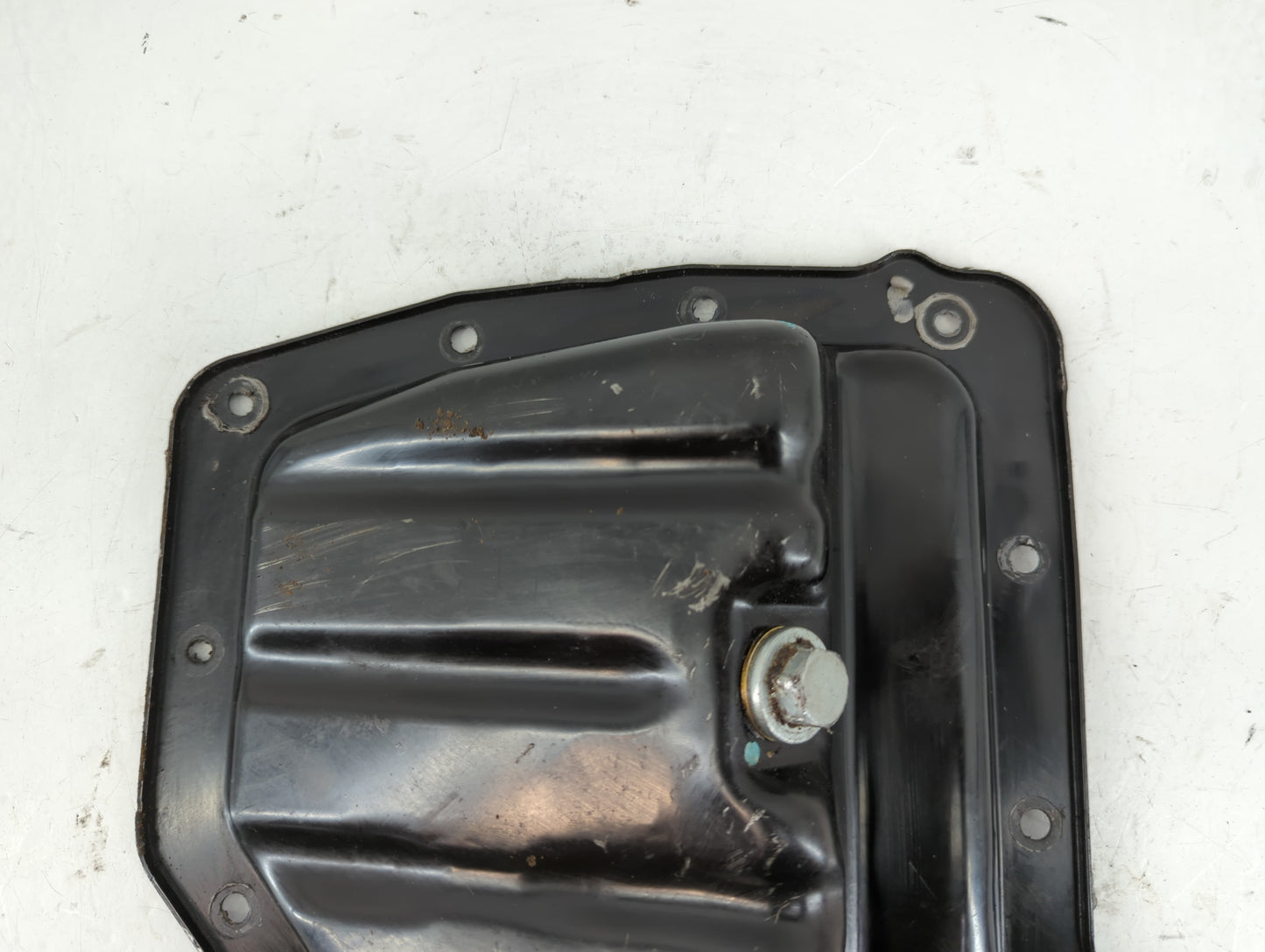 2012-2019 Hyundai Accent Engine Oil Pan P/N:1509140812A Fits Fits 2010 2011 2012 2013 2014 2015 2016 2017 2018 2019 OEM Used
