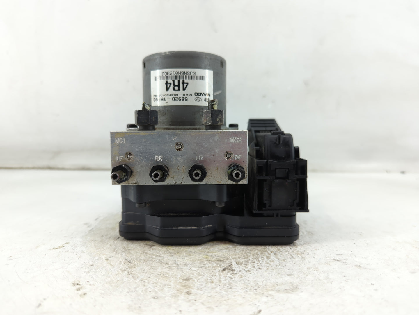 2015-2017 Hyundai Accent ABS Pump Control Module Replacement P/N:58920-1R460 Fits Fits 2015 2016 2017 OEM Used Auto Parts - 
