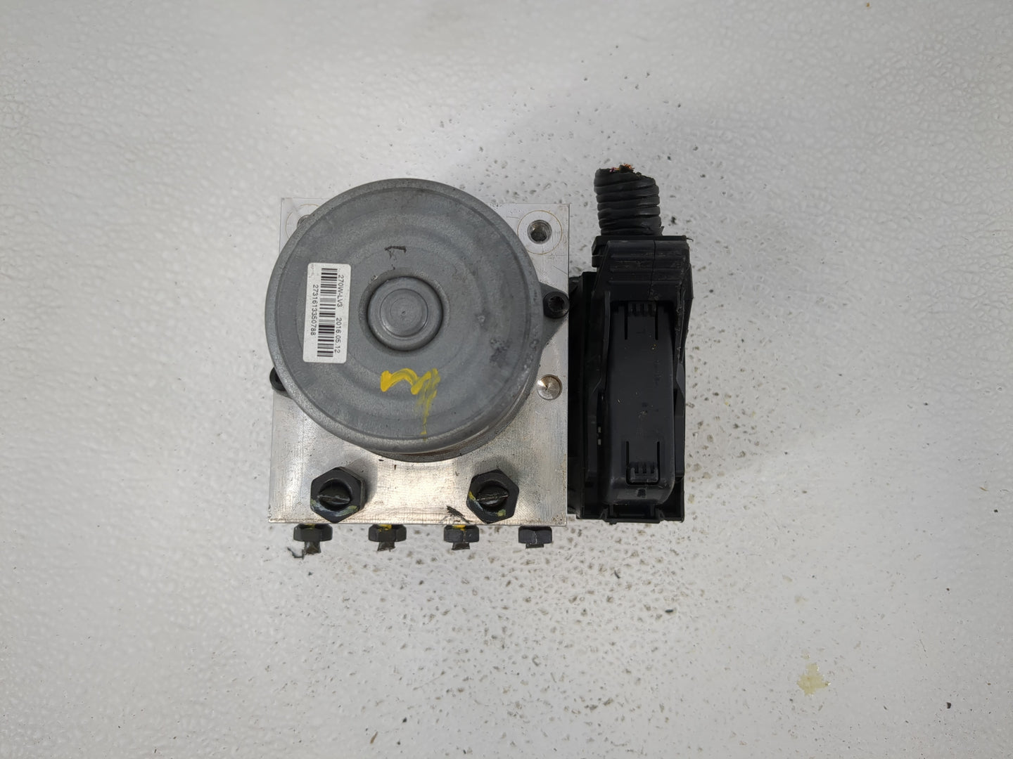 2016-2017 Hyundai Azera ABS Pump Control Module Replacement P/N:58920-3V350 Fits Fits 2016 2017 OEM Used Auto Parts - Oemuse