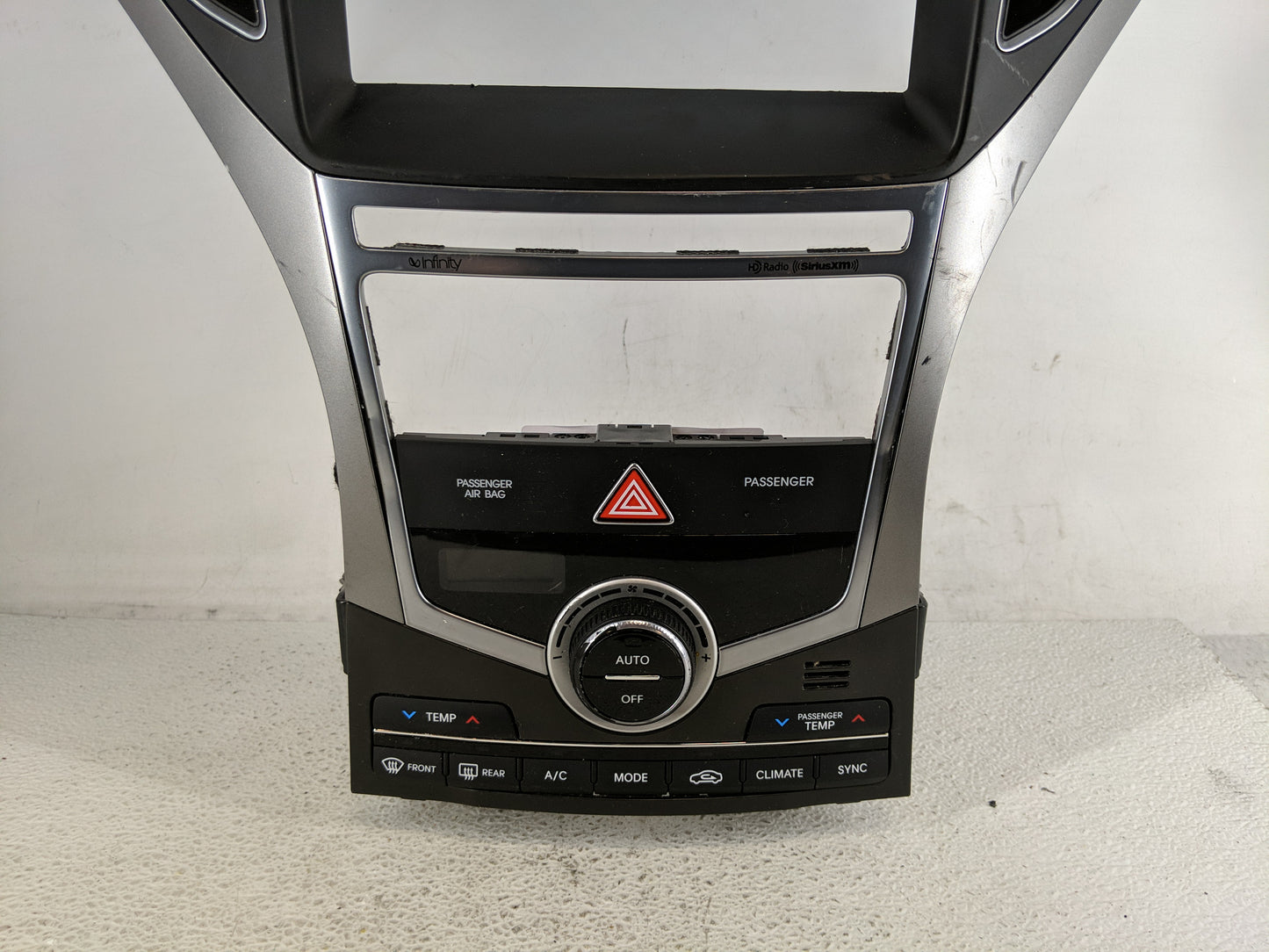 2015-2017 Hyundai Azera Climate Control Module Temperature AC/Heater Replacement P/N:97250-3VGB0 Fits Fits 2015 2016 2017 OE